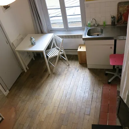 Les Escaliers De La Butte דירה *